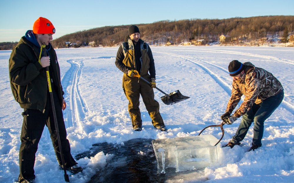 Spearing in GIANT ICE HOLE! (sight fishing) 